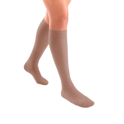 JOBST ACTIVA Sheer 15-20 mmHg Compression Socks Knee High, Closed Toe